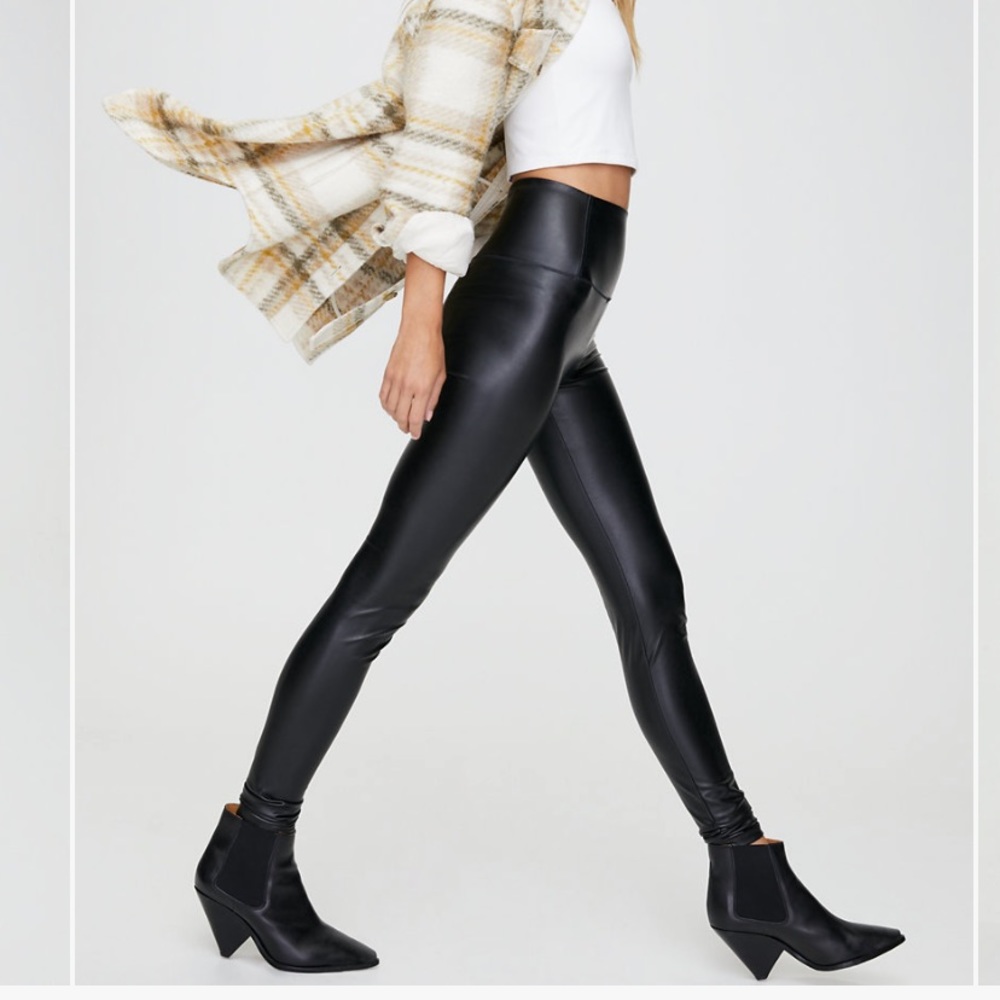 Wilfred Free Daria Faux leather pants. NWT.